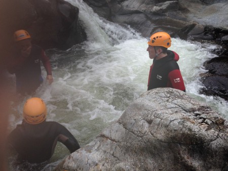 TOUS DANS LE MÊME BAIN !